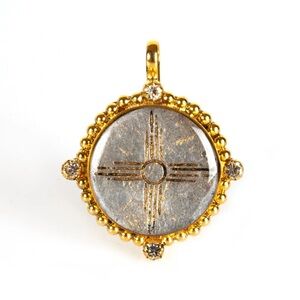 VIRGIN SAINTS & ANGELS - Bespoke Zia Medallion in gold